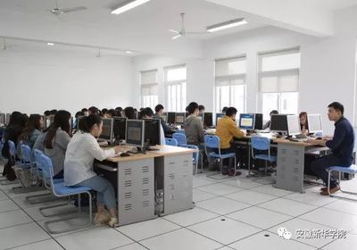 匠心筑夢(mèng)，數(shù)字繪魂——走進(jìn)動(dòng)漫學(xué)院，探索創(chuàng)意與技術(shù)的交匯點(diǎn)